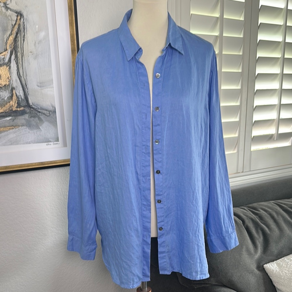 J. Jill Linen Blue Button Down Shirt with Collared Neckline